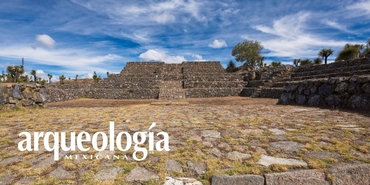 Cantona. Plazas cívico-religiosas